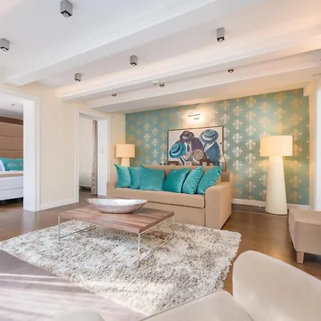 Hotel La Prima Fashion Budapest