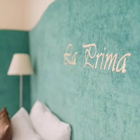 La Prima Fashion Budapest