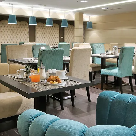 La Prima Fashion 4* Budapest