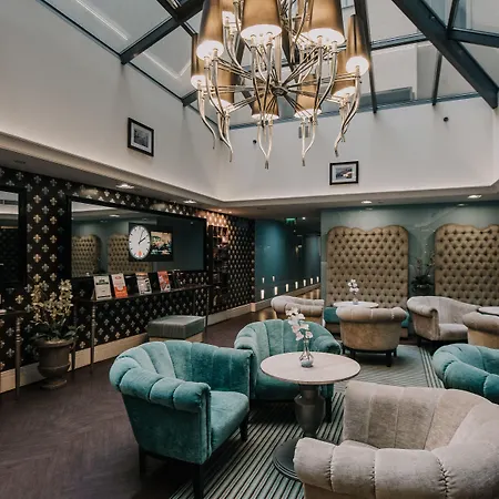 La Prima Fashion Budapeste