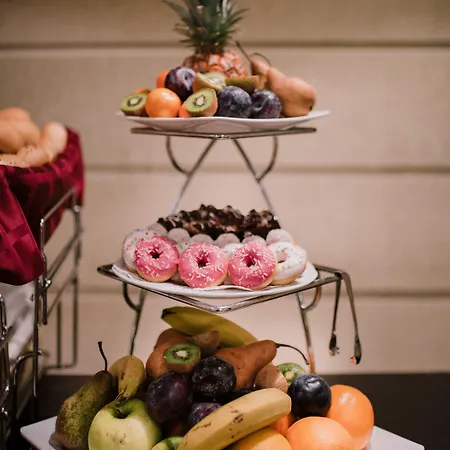 Hotel La Prima Fashion