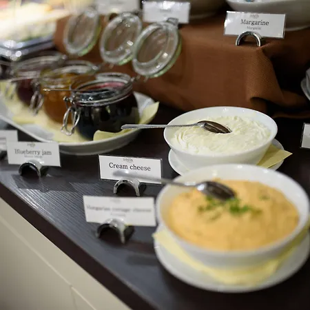 Hotel La Prima Fashion 4*