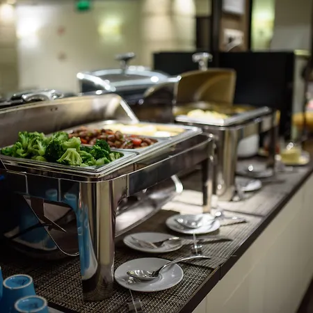 La Prima Fashion 4* Budapeste