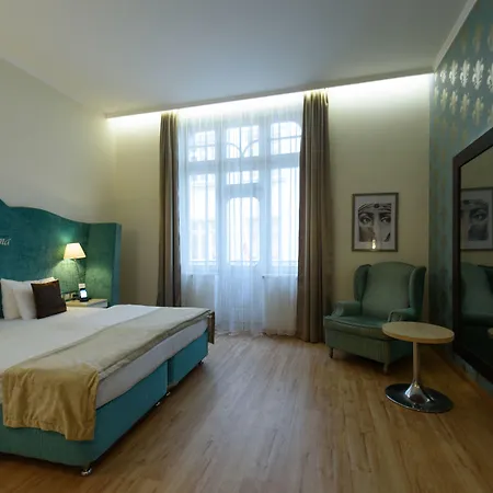 Hotel La Prima Fashion