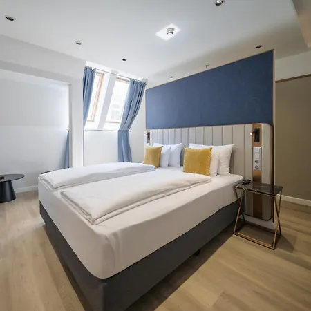 La Prima Fashion Hotel 4*