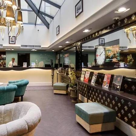 Hotel La Prima Fashion 4*