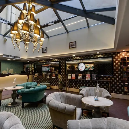 La Prima Fashion Hotel