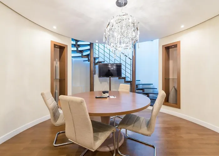 La Prima Fashion Hotel 4*