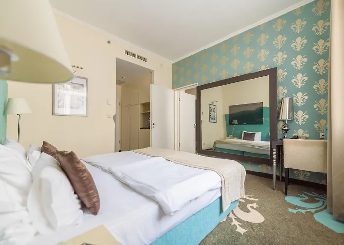 La Prima Fashion 4* Budapest