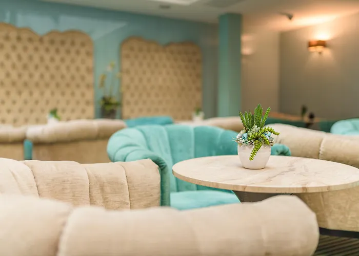 La Prima Fashion Hotel 4*