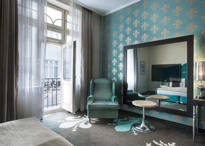 La Prima Fashion 4* Budapest