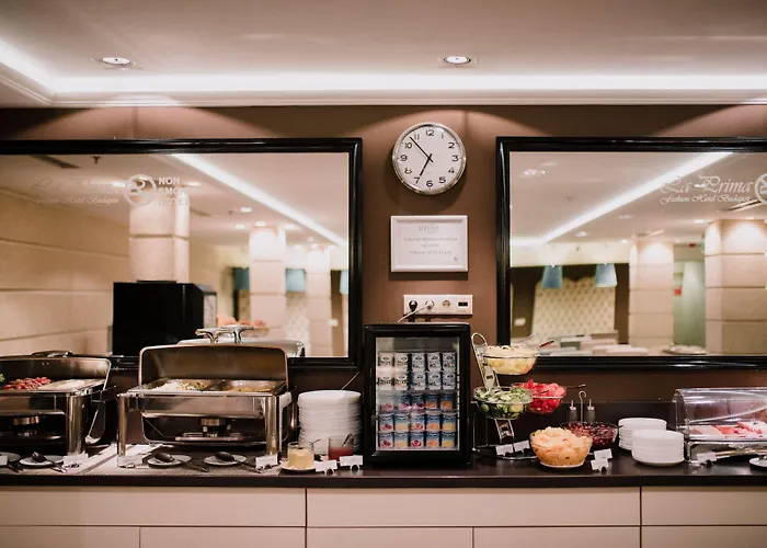 La Prima Fashion Budapest