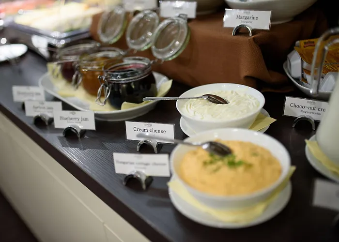 Hotel La Prima Fashion 4*