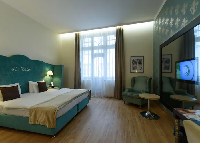 Hotel La Prima Fashion