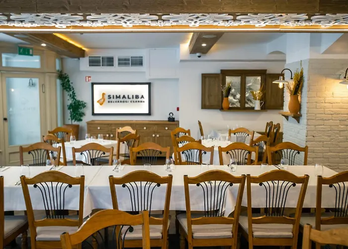 La Prima Fashion Budapest