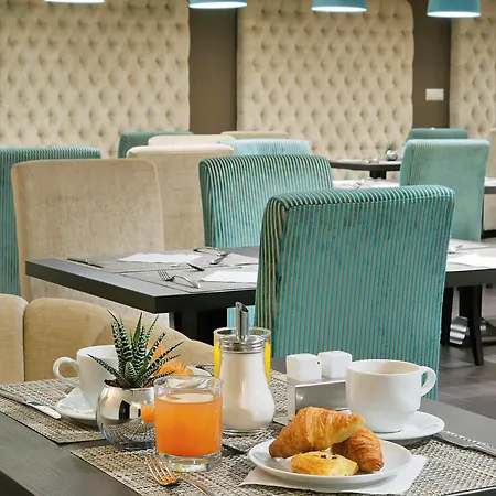 La Prima Fashion 4* Budapest