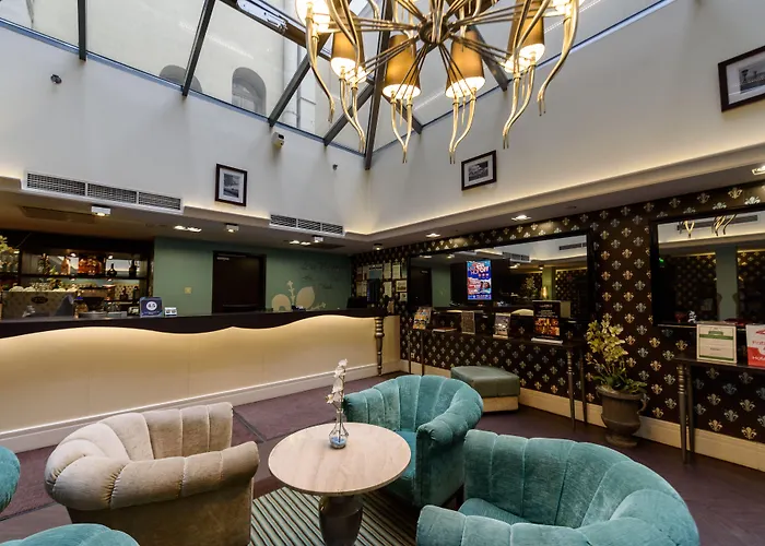 Hotel La Prima Fashion